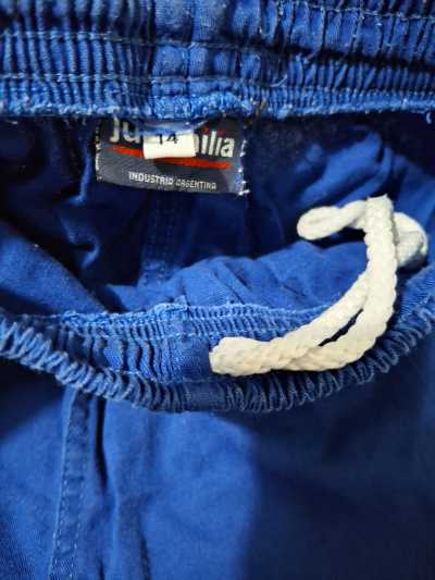 Pantalon corto