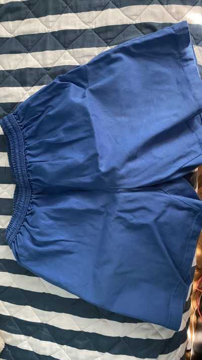 Pantalon corto