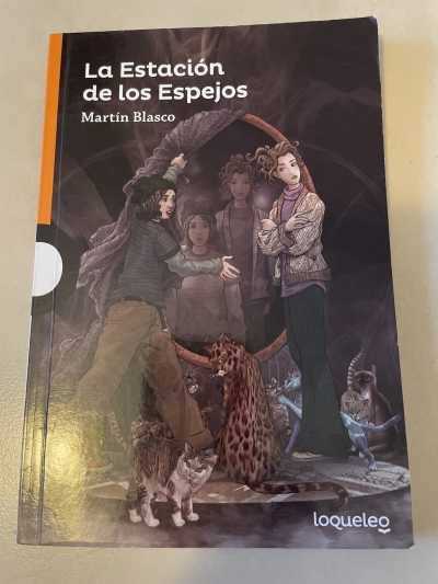 La Estación de los Espejos