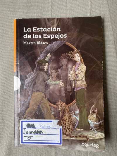 La estación de los espejos