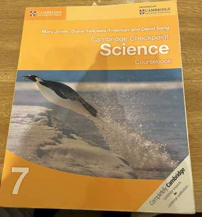 Cambridge Checkpoint Science Coursebook