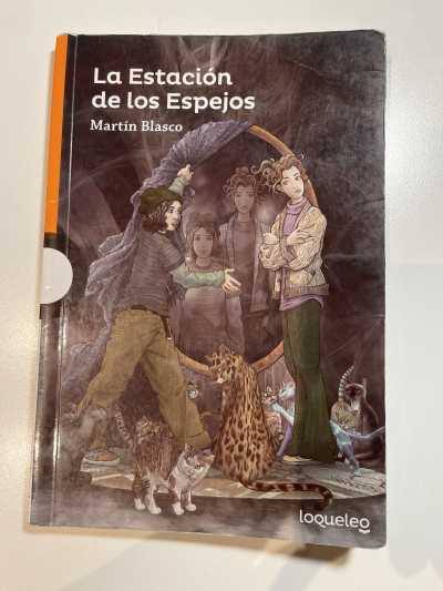 La estación de los espejos
