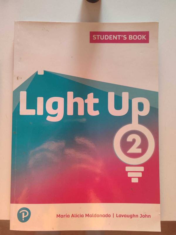 Light up 2 student s book