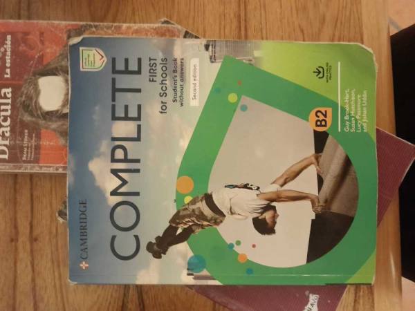 Complete,First for schools,student's boom without answers(second edition)