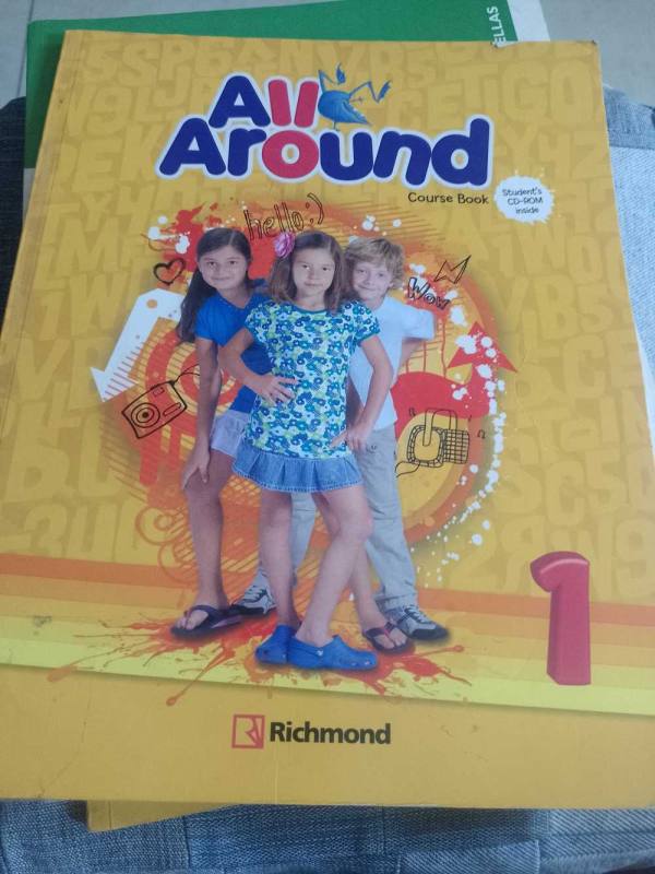 Allá Ariund 1 - Course Book- Student 's CD-ROM inside