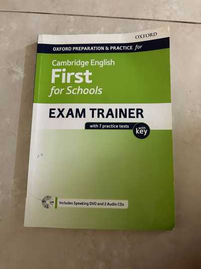 Cambridge English First for Schools, Exam Trainer.