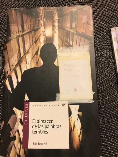 El almacén de las palabras terribles
