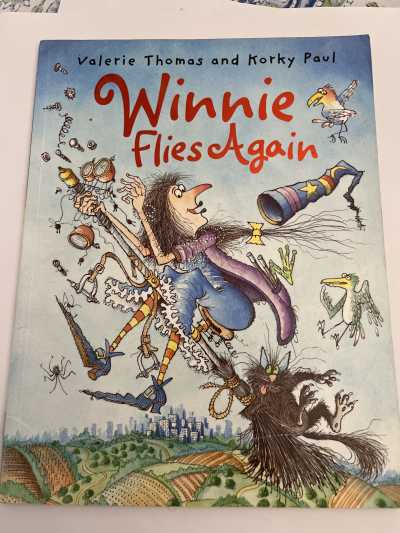 Foto 2 de Winnie Flies Again