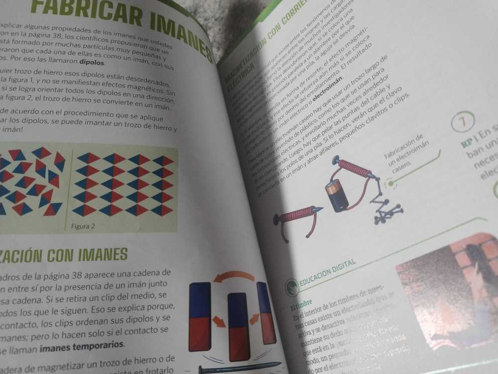 Foto 3 de Insignia Ciencias Naturales 4 Caba