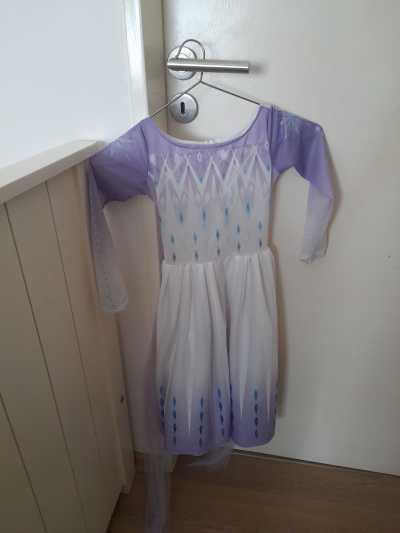 Foto 2 de Disfraz Elsa Frozen 2
