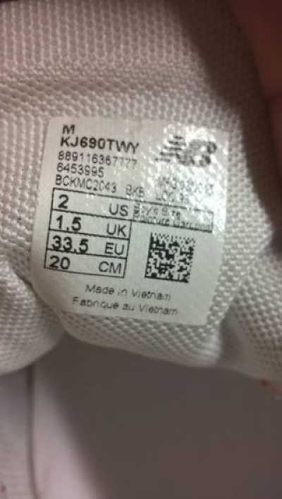 Foto 2 de ZAPATILLAS NEW BALANCE BLANCAS